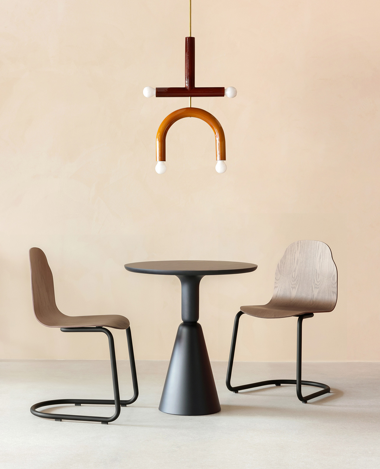 sancal_shop_Body_Silla_Cantilever_Nogal_09