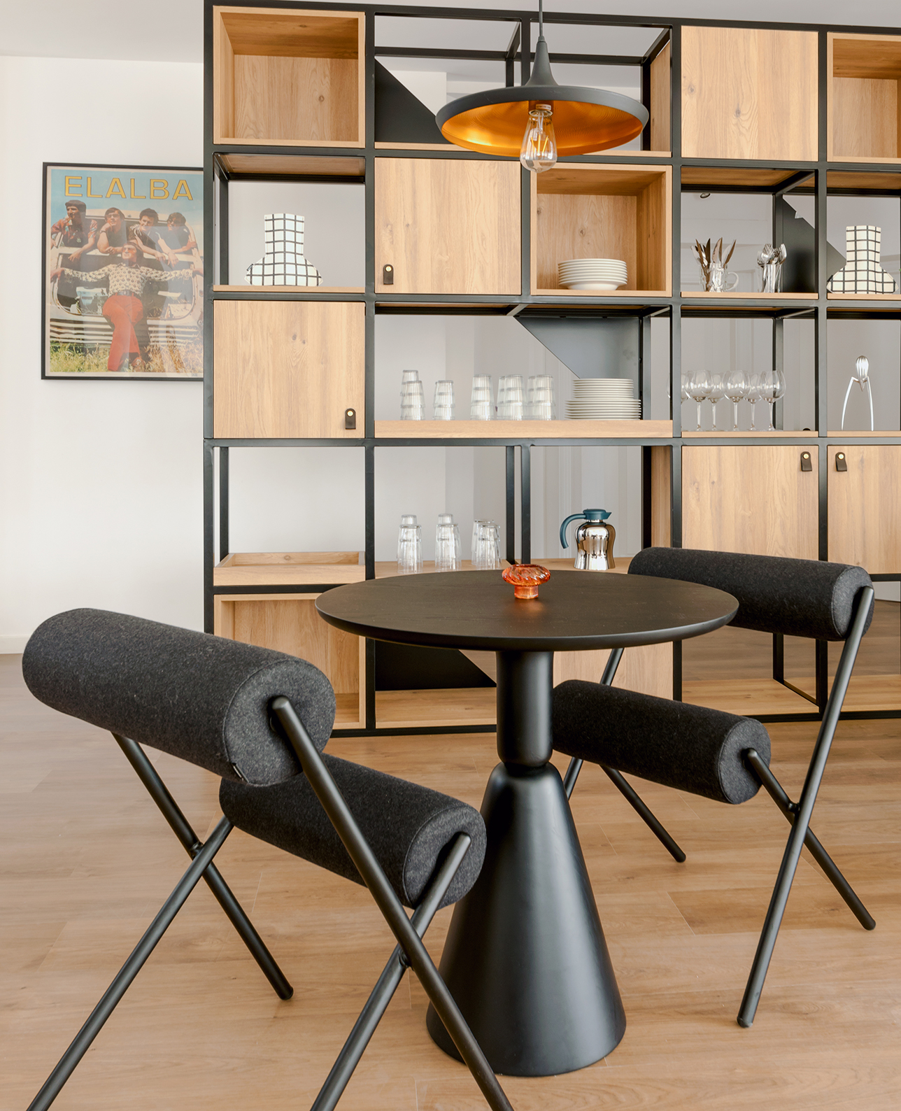sancal_shop_Pion_Fresno_Mesa_D68X74_Negro_02